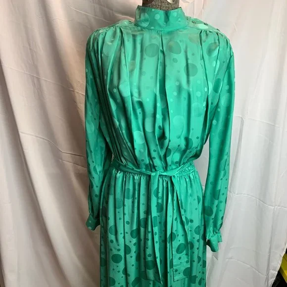 green polka dot long sleeve dress Louche Sorrel Polka Dot Print Long Sleeve Midi Dress main image 1